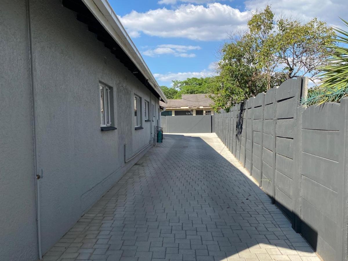 Staysure Guesthouse Alberton Exterior foto
